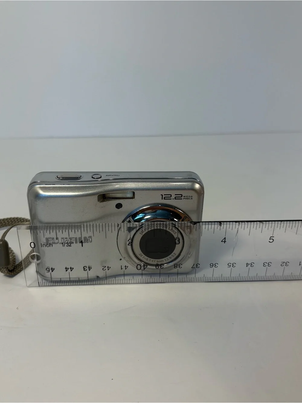 Fujifilm Digital Camera FinePix A220 12.2MP Silver Tested